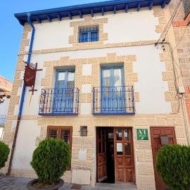 Las Nieves, Hotel in Miraflores de la Sierra