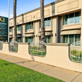 Quality Hotel Parklake Shepparton, hotell i Shepparton