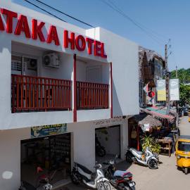 FATAKA Hôtel