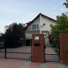 Pokoje na Lipowej 2, hotelli kohteessa Połaniec