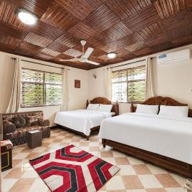 ZanJoo Zanzibar Airport Hostel, hotel a Zanzíbar