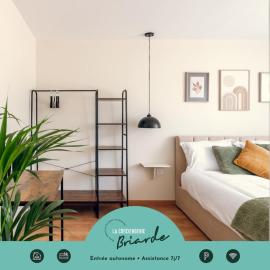 L'essentiel, calme et climatisé - Accès autonome, khách sạn ở La Ferté-Gaucher