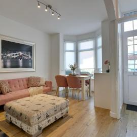 Spacious 3-Bed Portsmouth Home Sleeps 9 Group Stays