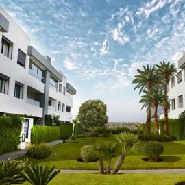 Luxury 147m Apartment with private terrace and pool, hotel en Tamaris