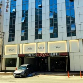 Grand Life Hotel