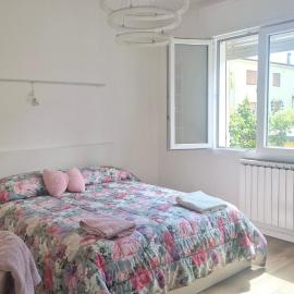 Near venice cozy duplex, hotelli Venetsiassa