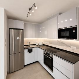 Short Stay Experts A2- E1 Studio floor 8