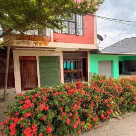 Milflora casa completa, ξενοδοχείο σε Nuqui