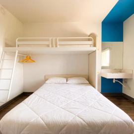 UNISOTEL ex hotelF1 Saint Brieuc, hotel a Tregueux