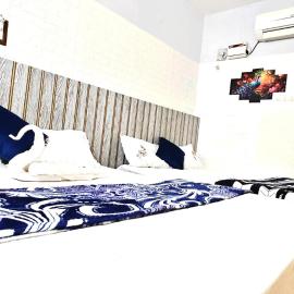 AKM REST HOUSE FAMILY HOME STAY OUR LADY TANK vlk