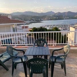 Espectaculares vistas al mar Ático, hotel u gradu 'Llança'
