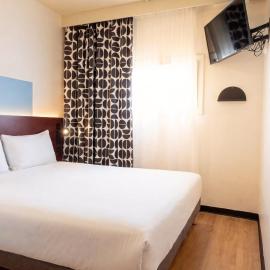 Unisotel Lyon Bron Eurexpo, Hotel in Bron