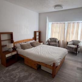 Coastal Retreat - 3-Bed Lee-on-the-Solent Home