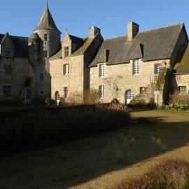 Manoir de Kerguéréon, hotel sa Ploubezre