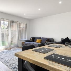 3-Bed House - Quiet - Free Parking - WiFi