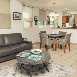 Landing View 206 with private rooftop terrace