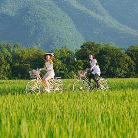 Mai Chau Basecamp, hotel i Mai Hạ