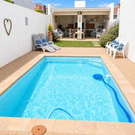 DolfinHouse