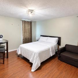 Luvienna Stays, hotel di Winnipeg