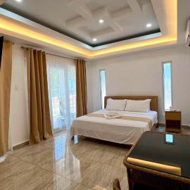 Turtle's Cavern Oceanfront Resort, hotel u gradu 'San Juan'