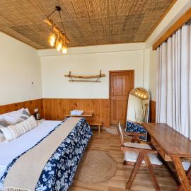 Shanay Hostel & Cafe: Shoja şehrinde bir otel