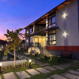 Maifloer Farmstays, hotell sihtkohas Kolār