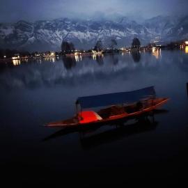 Lalarukh Group of Houseboats