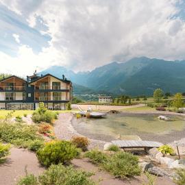 Arnica Alpin Lodge, hotel sa Cavedago