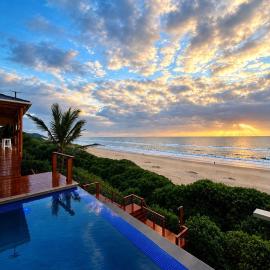 Turtle Beach - 3 Mar Azul, Ponta Malongane, hotelli kohteessa Ponta Malangane