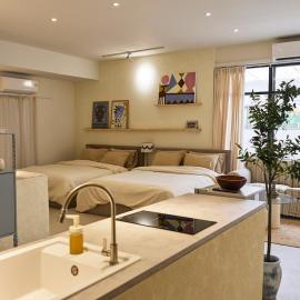 Trace space, hotell i Khlong Toei