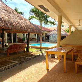 Panglao Private Apartment, 2 Bedrooms, Unit 2, hotelli kohteessa Danao