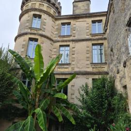 Le Clos de la Tour, hotell sihtkohas Bazas