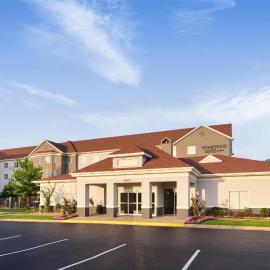 Homewood Suites by Hilton Tulsa-South، فندق في بروكن أرو