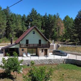 Mountain House FOREST Blidinje, hotel v destinaci Blidinje