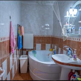 Apart select, хотел в Moineşti