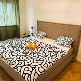 3 Room Old Town Flat - MunsterG