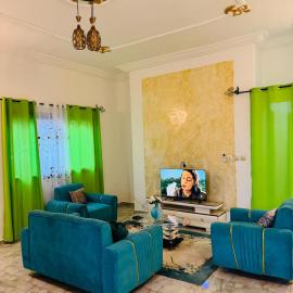 STUDIO VIP Makepe