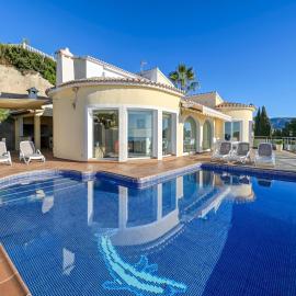 Villa in Moraira with Pool near Beach, hotel i Moraira