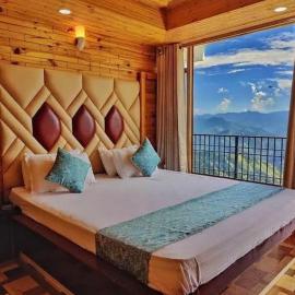 Safarnama Cafe & Stay