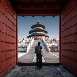 CAREFREE BEAR YOUTH HOSTEL-Beijing South Railway Metro-Near Tiananmen Square,the Forbidden City,and the Temple of Heaven-Provide registration services for sightseeing reservations, hotel a Pequín