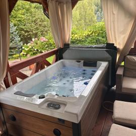 Dom Farmerski w Górach Stołowych z wanną Jacuzzi