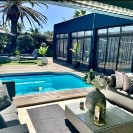 OCEAN BREEZE SUNSET BEACH - Boutique Guesthouse - Cape Town