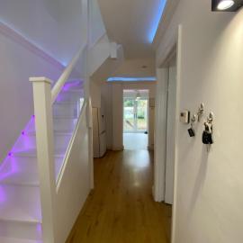 Cosy Getaway 3 Bedroom House、ブロックスボーンのホテル