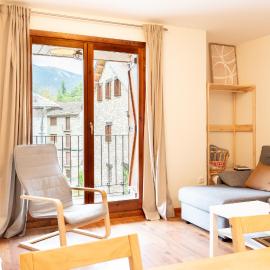 Apartamento La Boira, hotell i Broto