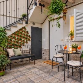 Aura Milanese Milano