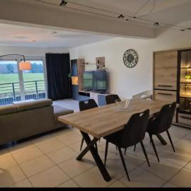 Appartement design & lumineux - Emplacement idéal