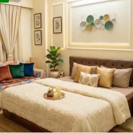 Luxury stay in Tapovan