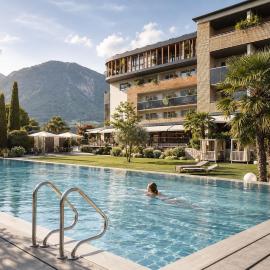 Hotel Pfeiss, Hotel in Lana