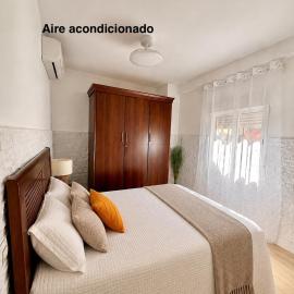 Vivienda Turística Centro, planta baja, zona tranquila, fácil aparcamiento