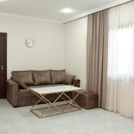 Airport Garden Hotel-Apartment